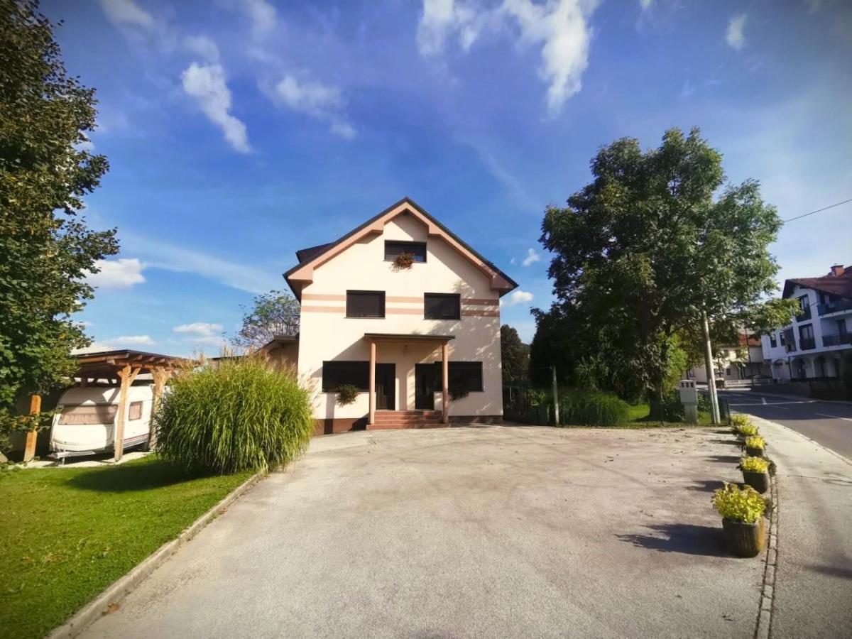Apartma Vila Tara Prebold Eksteriør billede